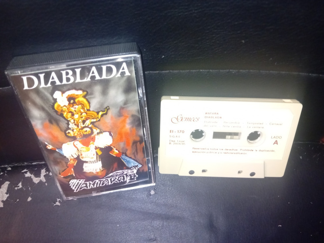 C-kasetti Diablada : Antara (vol 1.) SIS POSTIKULU