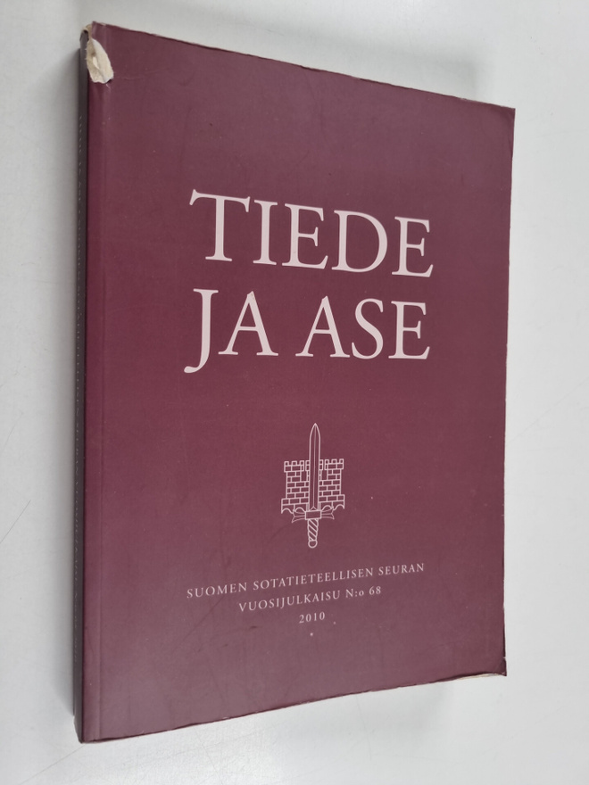 Tiede ja ase 68 : Suomen sotatieteellisen seuran vuosijul...