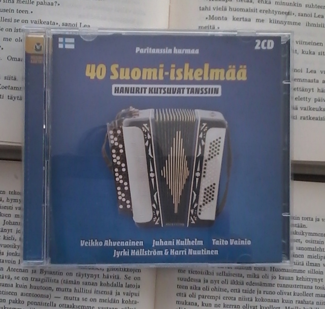 40 Suomi-iskelmää: Hanurit kutsuvat tanssiin (2CD)