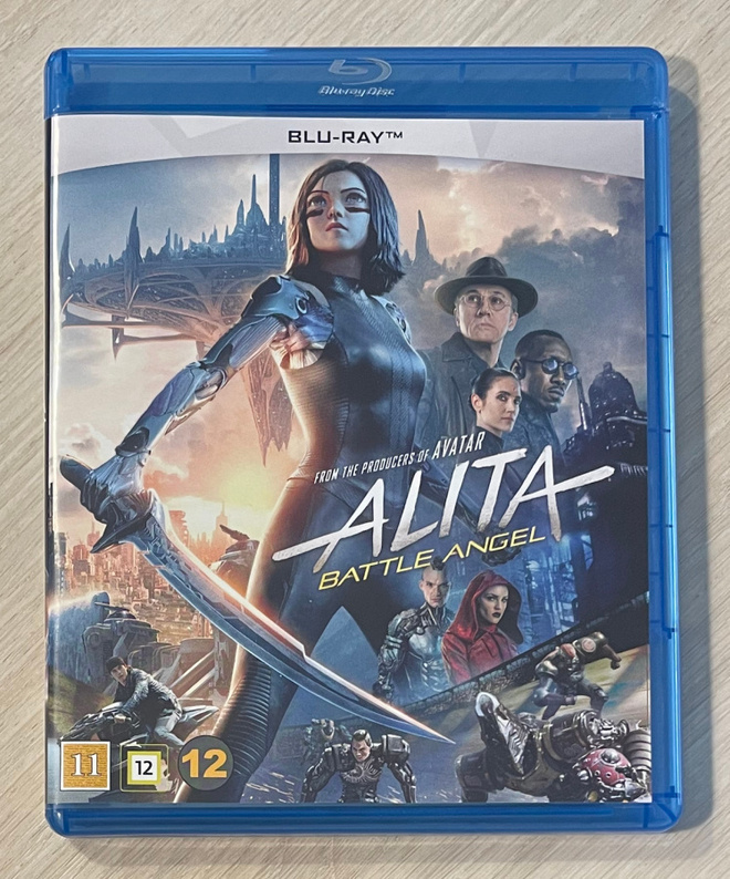 Robert Rodriguez: ALITA: Battle Angel (2019) Rosa Salazar