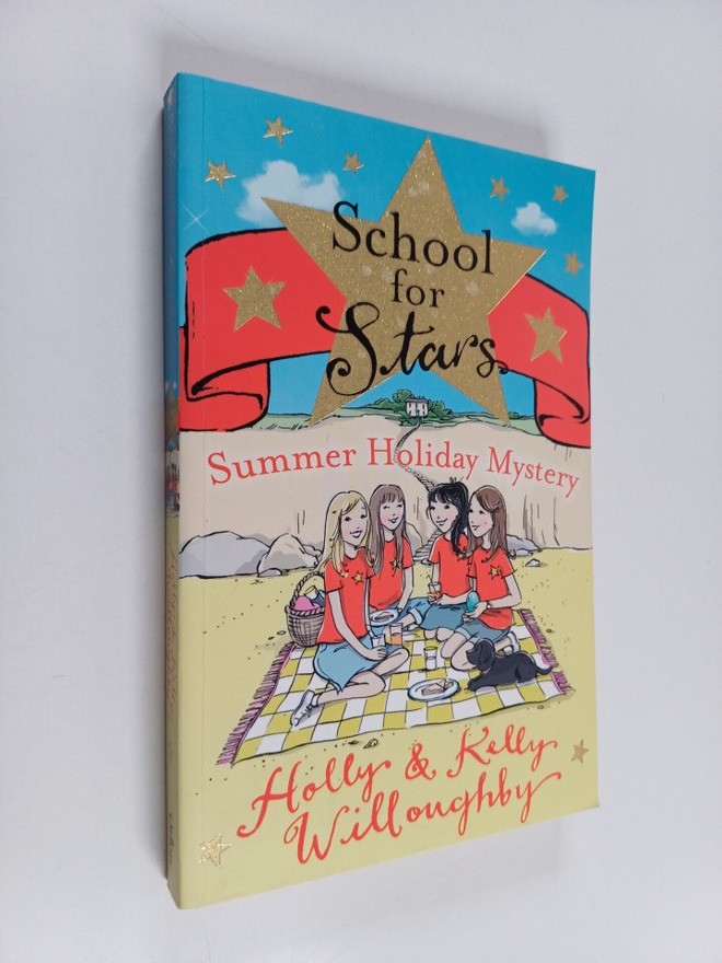 Kelly Willoughby ym. : Summer Holiday Mystery