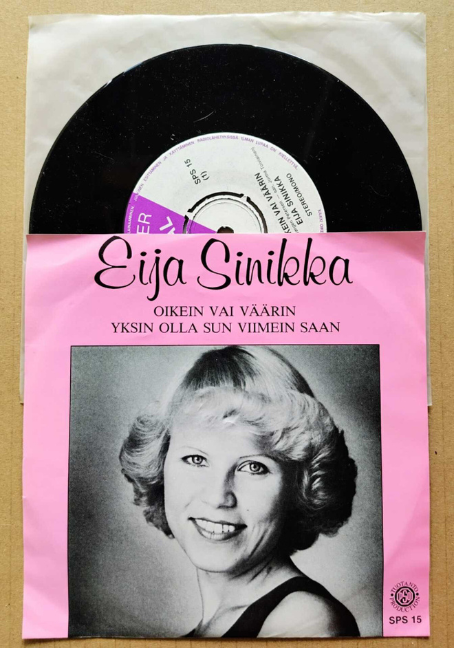 EIJA SINIKKA: Oikein vai väärin – Blue Master 7” 1977 + KK