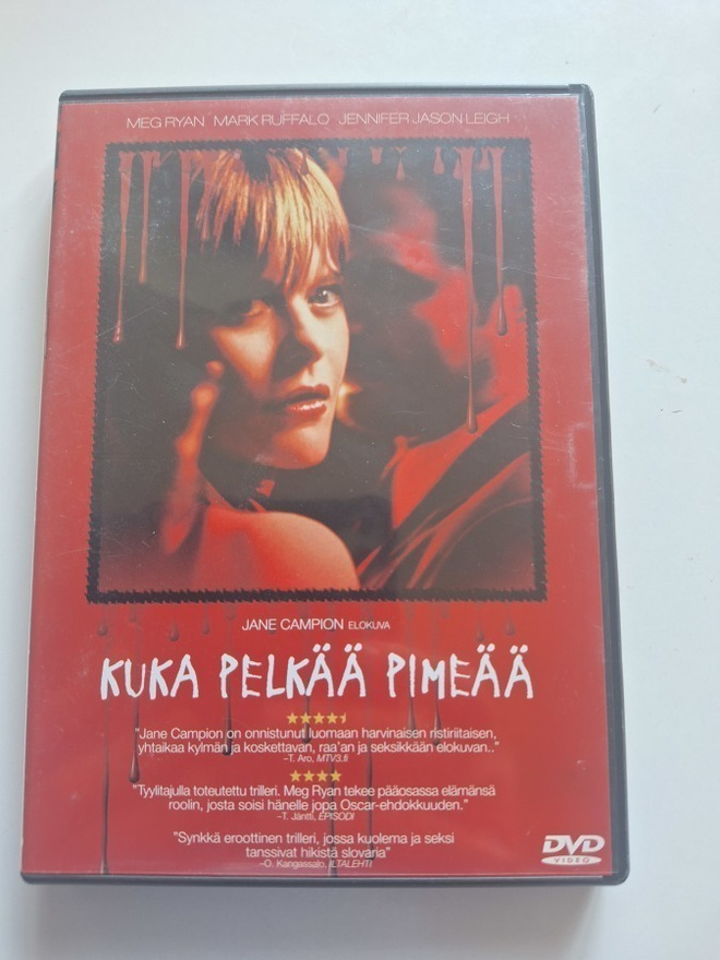 Kuka Pelkää Pimeää