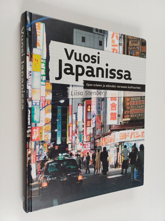 Liisa Stenberg : Vuosi Japanissa opas arkeen ja elämään v...