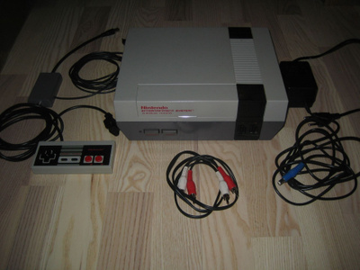 Nintendo Entertainment System (NES) Konsoli