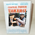 CENTRAL PARKIN TIIKERIT - pikkukuva 1