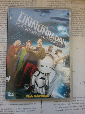 Linnunradan käsikirja liftareille (DVD)