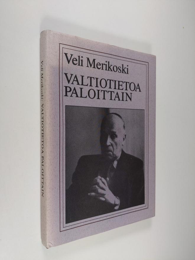 V. Merikoski : Valtiotietoa paloittain