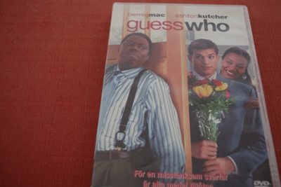 Bernie Mac, Ashton Kutcher: Guess who (2005)