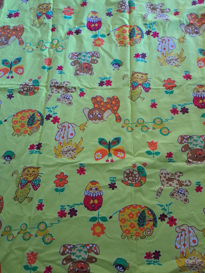 Retro puuvillakangas 105x128cm ja 25x105cm