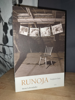 Heini Lehväslaiho - Varpusen luita - Runoja
