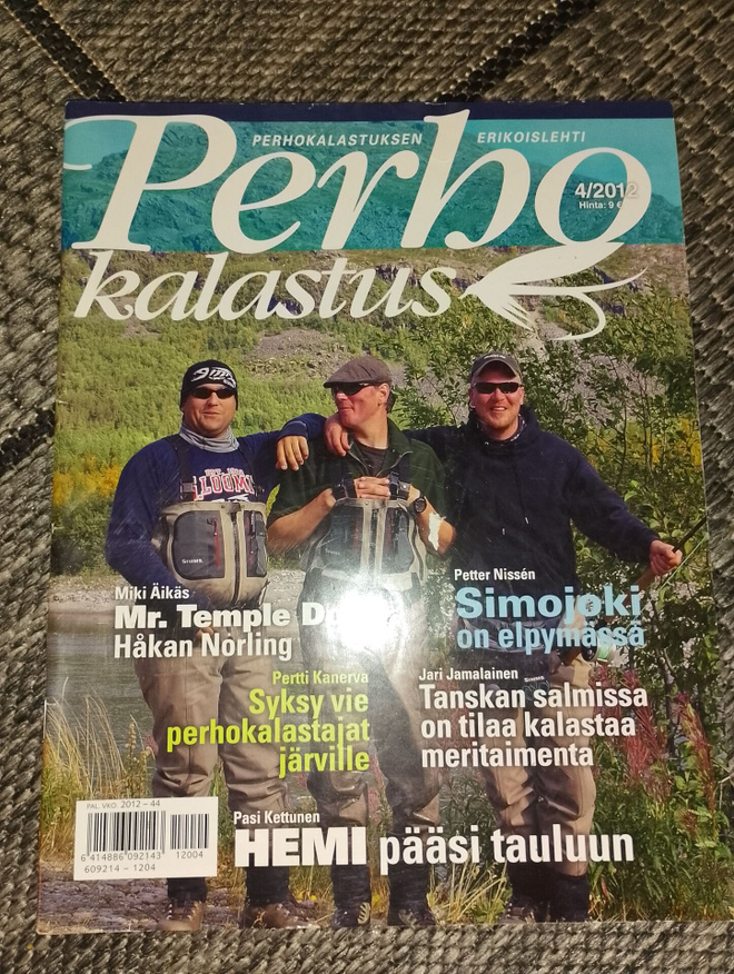 Perhokalastus 4/2012