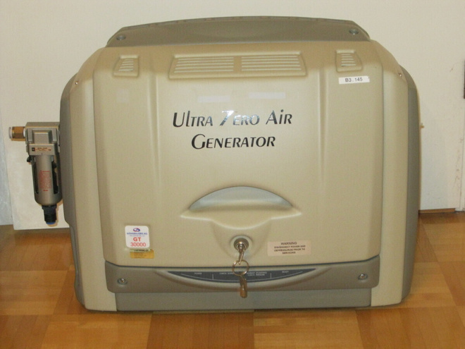 ZERO AIR GENERATOR.  Model N-GC 30000 .