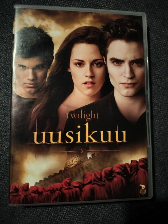 Twilight-Uusikuu