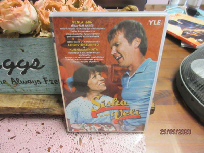 Sisko ja sen veli dvd. Kotimainen tv-komedia.