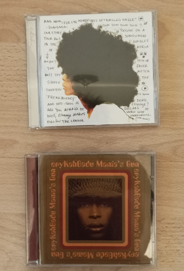 Erykah Badu kaksi CD-levyä