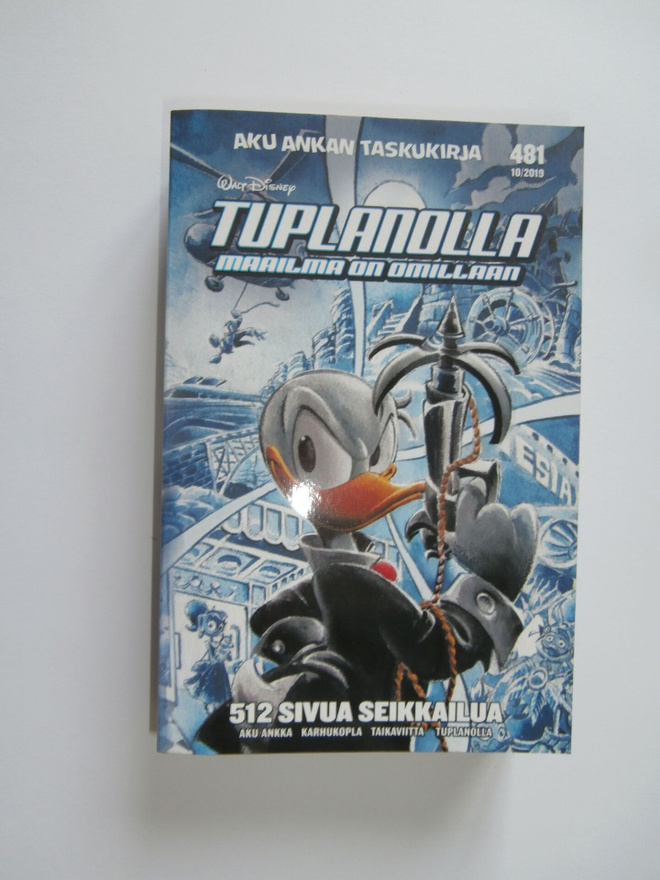 AKU ANKAN TASKUKIRJA NRO 481 TUPLANOLLA MAAILMA ON OMILLAAN