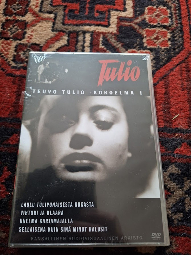 Teuvo Tulio-Kokoelma 1-MUOVISSA