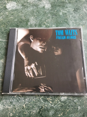 (CD) Tom Waits • Foreign Affairs