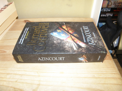 Bernard Cornwell Azincourt (nidottu)