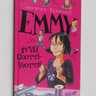 Mette Finderup : Emmy : Hyvää goottivuotta! - pikkukuva 1