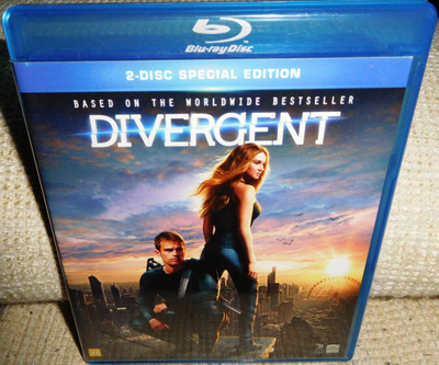 Divergent - Outolintu Blu-ray