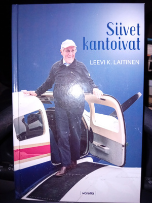 Leevi K. Laitinen : Siivet kantoivat ( SIS POSTIKULU )