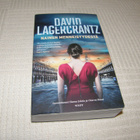 David Lagercrantz Nainen menneisyydestä -nid - pikkukuva 1