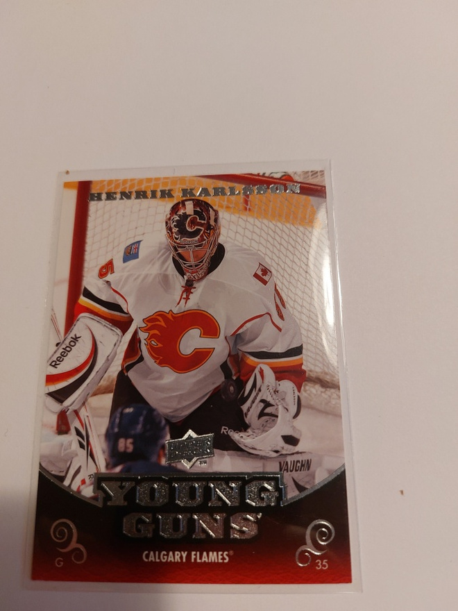 2010-11 Upper Deck #209 Henrik Karlsson YG RC