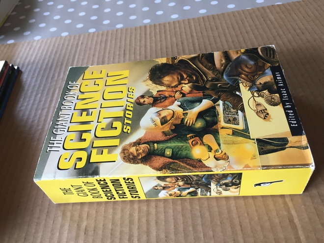 ASIMOV THE GIANT BOOK OF SCIENCE FICTION STORIES HYVÄ