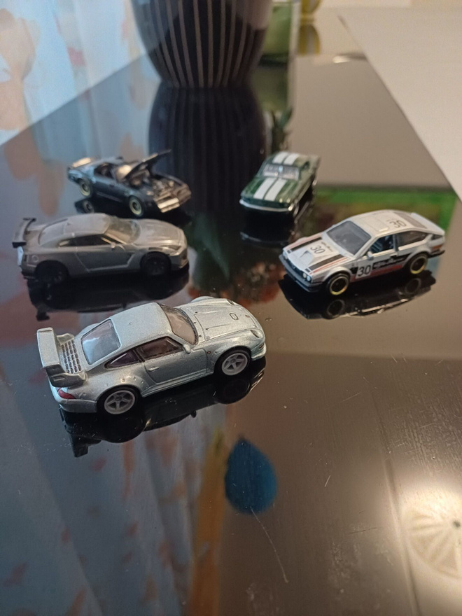 Hot wheels & matchbox autot 5 kpl