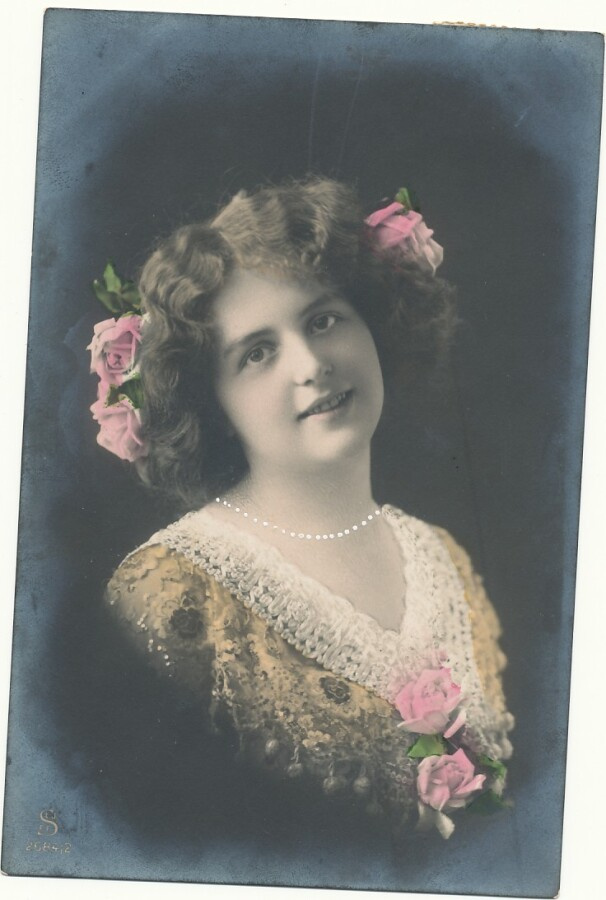 "Ruusu"-neito - vanha kortti