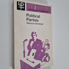 Maurice Duverger : Political parties : their organization... - pikkukuva 1