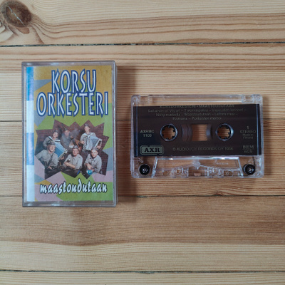 Korsuorkesteri - Maastoudutaan c-kasetti
