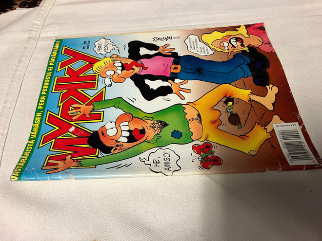 MYRKKY 6/2000