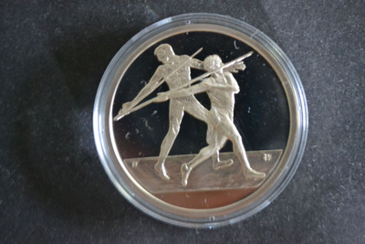 Olympia Kreikka 2004 10€ 1 oz puhdasta hopeaa (keihäs)