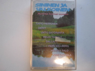 KASETTI SININEN JA VALKOINEN