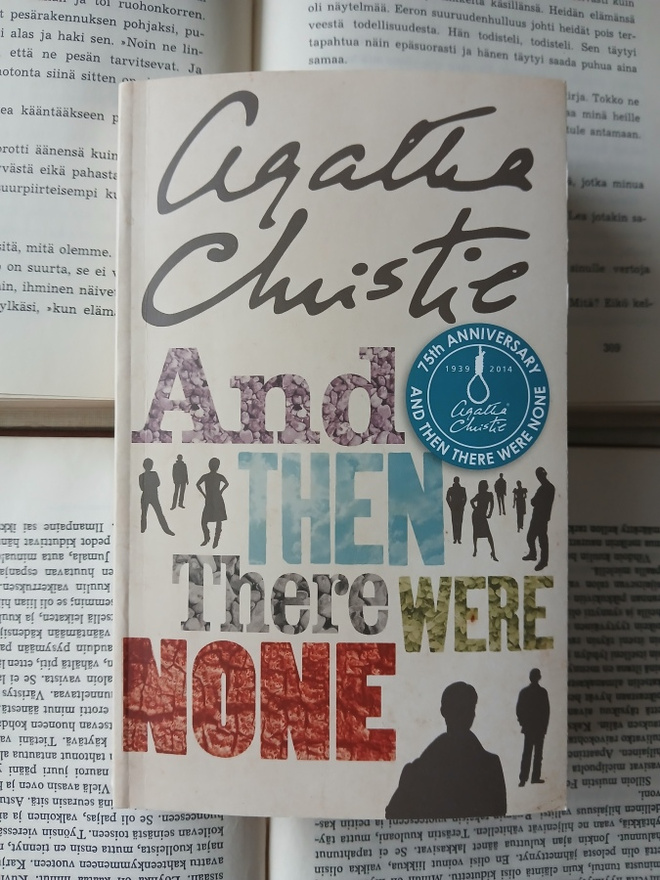Agatha Christie - And Then There Were None (paperback)