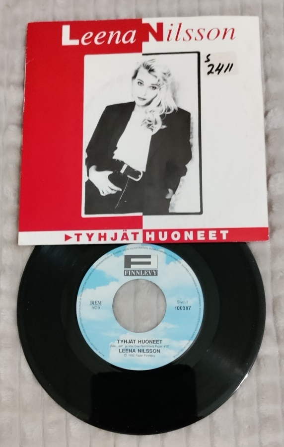 Leena Nilsson Tyhjät Huoneet 7"single