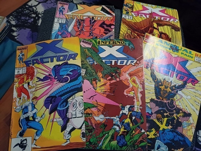 MARVEL*X-FACTOR sarjakuvalehtiä 5 kpl englannin kielinen
