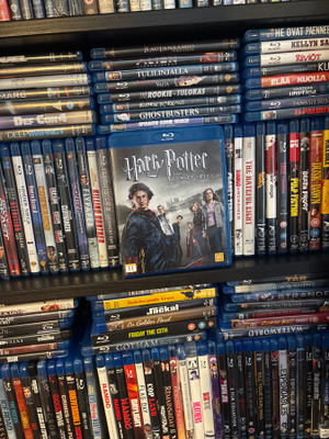 Harry Potter ja liekehtivä pikari