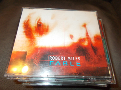 CDM ROBERT MILES ** FABLE **