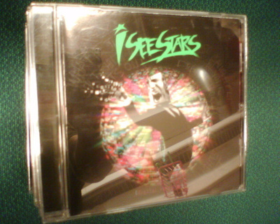 CD : I SEE STARS : digital. renegade (Sis.pk:t)