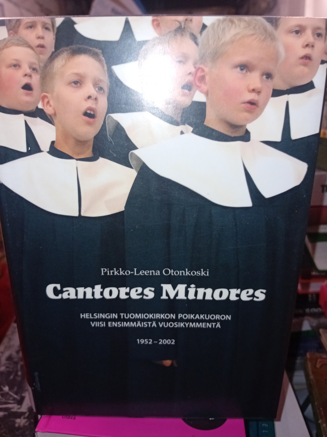 Otonkoski : Cantores Minores 1952-2002 + CD ( SIS POSTIKULU)