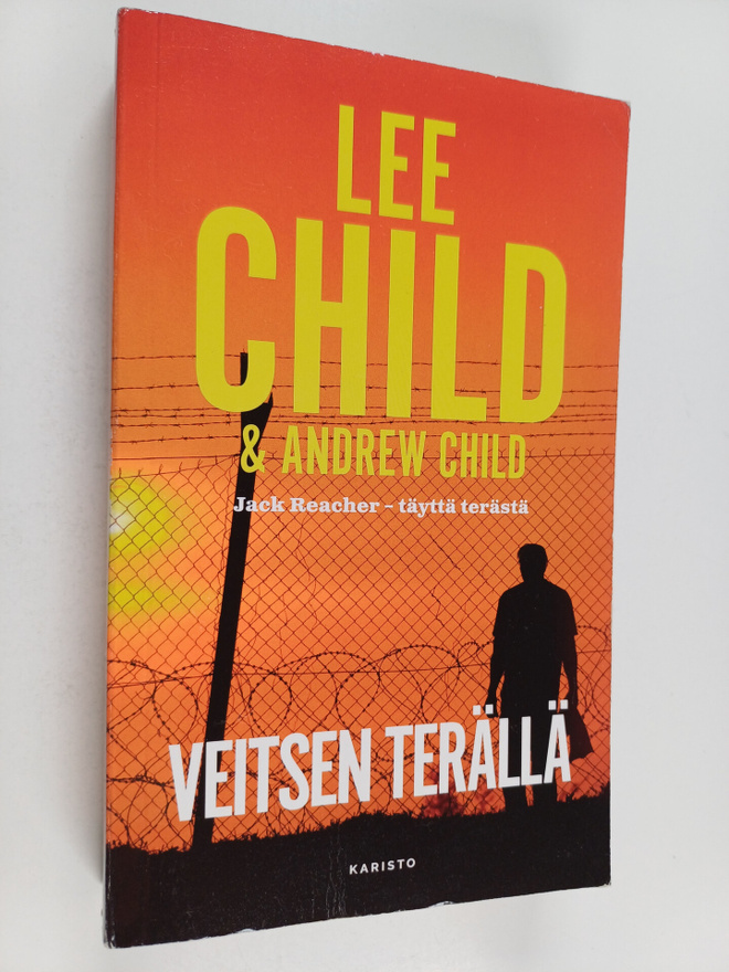 Lee Child ym. : Veitsen terällä