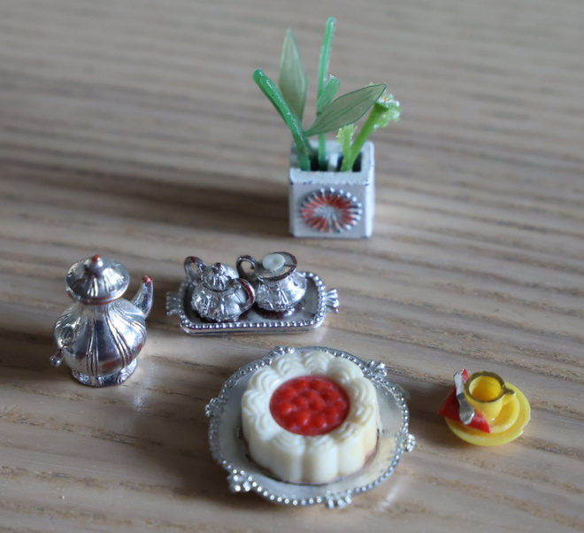 Lundby "kahvisetti" nukkekotiin, 1960-70-luku