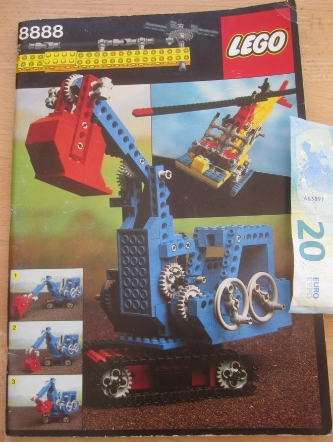 VANHA Lego 8888 Kirja SUomen Markkinoille 1980