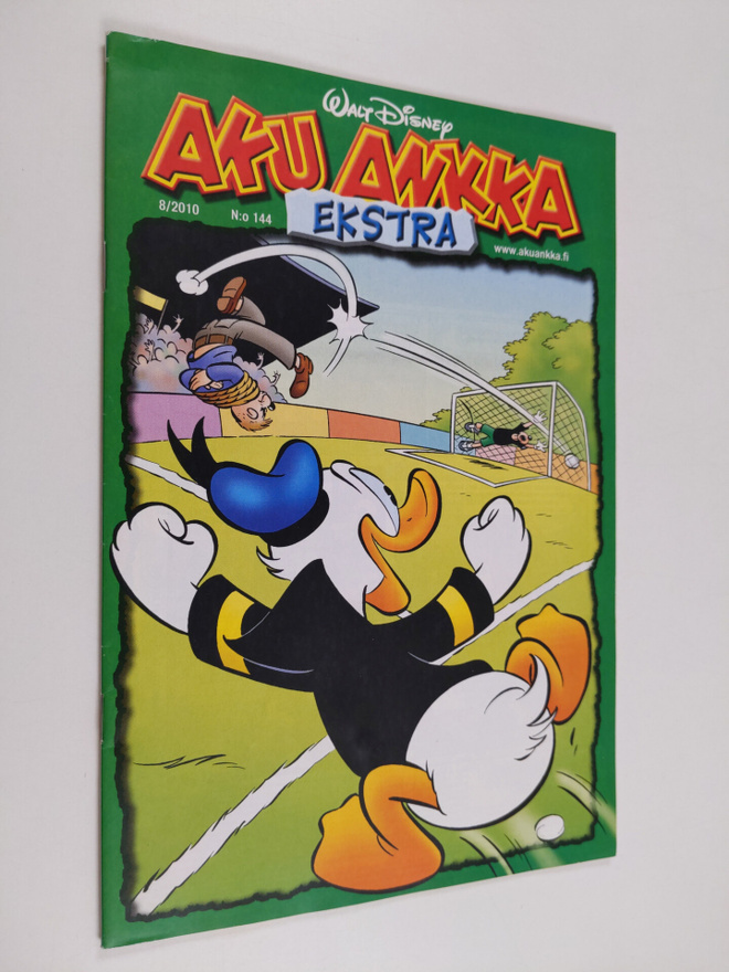 Aku Ankka Ekstra 8/2010