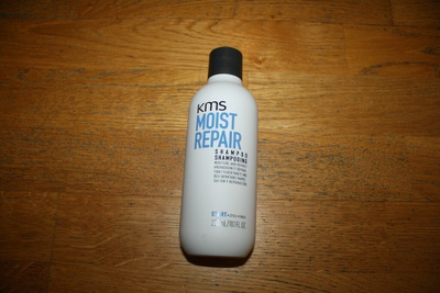 UUSI KMS California Moist repair shampoo 300 ml