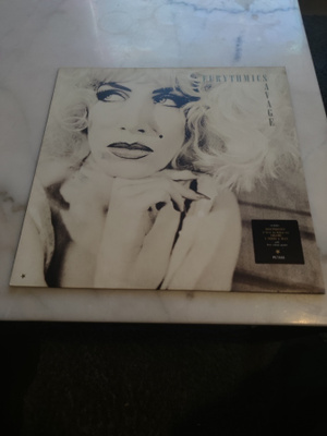 Eurythmics savage